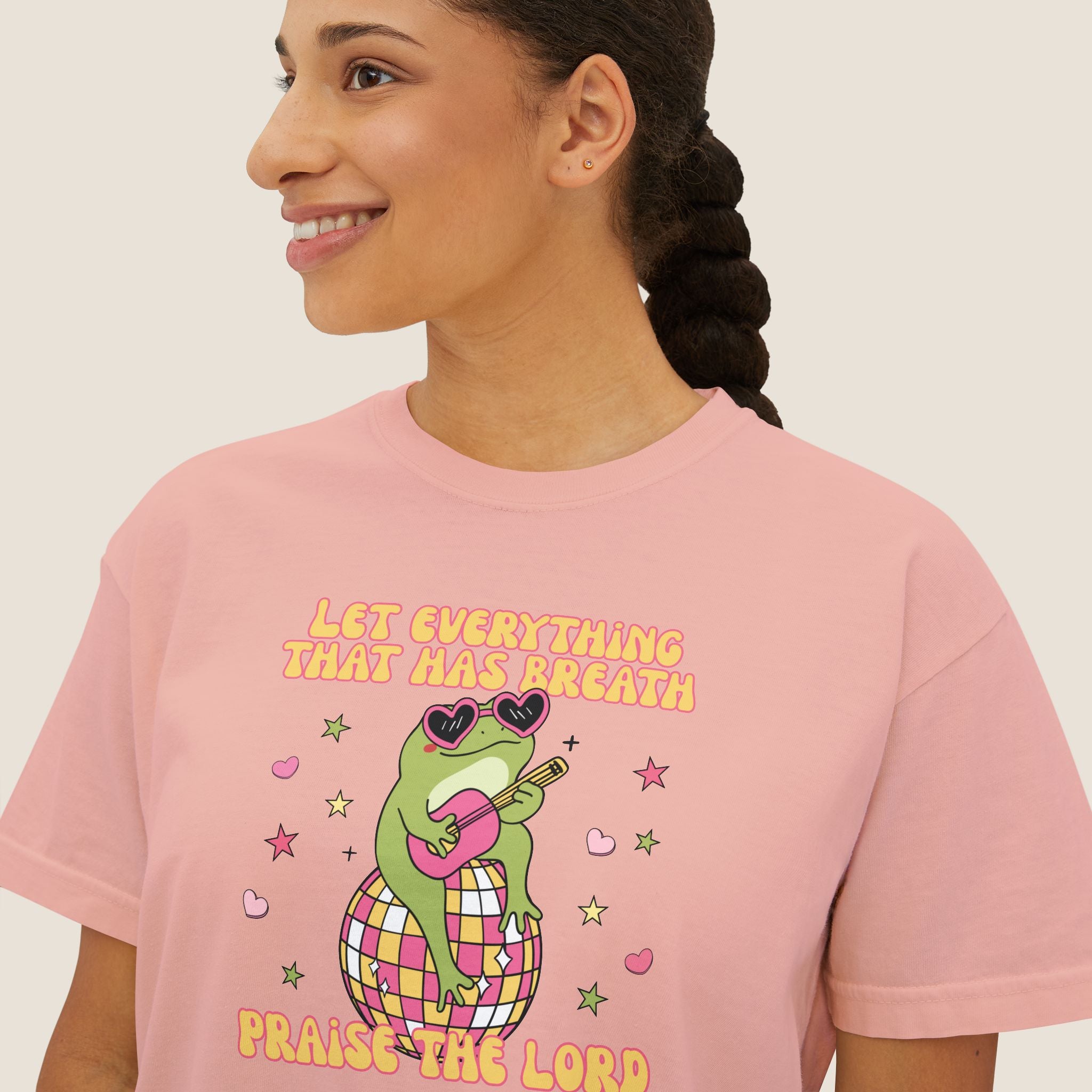 "Let Everything That Has Breath" Disco Frog Comfort Colors Women's Boxy Tee